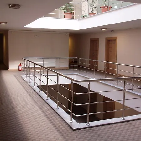 Yesil Yildirim 3* 伯萨