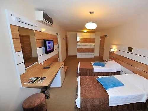 Yesil Yildirim 호텔