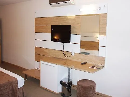 Yesil Yildirim 호텔